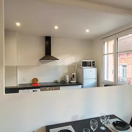 Foucault - - Au Coeur De