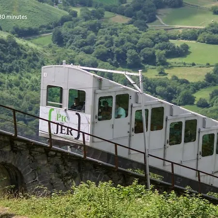 Διαμέρισμα Foucault - - Au Coeur De *