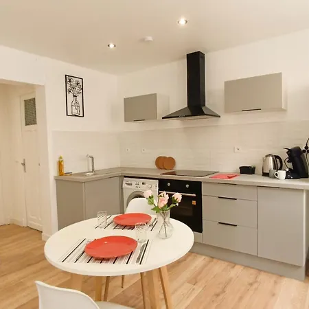 Foucault - - Au Coeur De