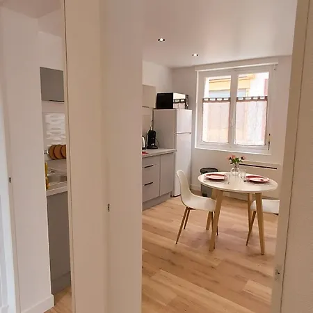 Foucault - - Au Coeur De