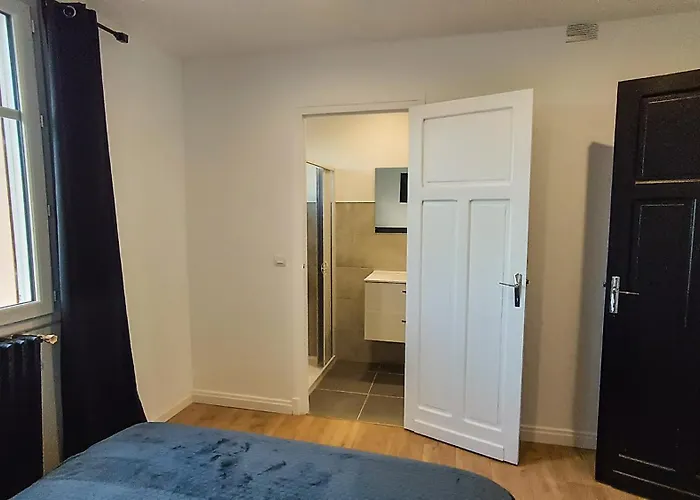 Foucault - - Au Coeur De *