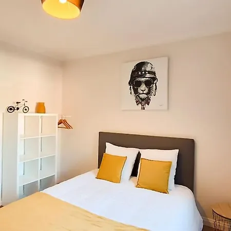 Apartment Foucault - - Au Coeur De